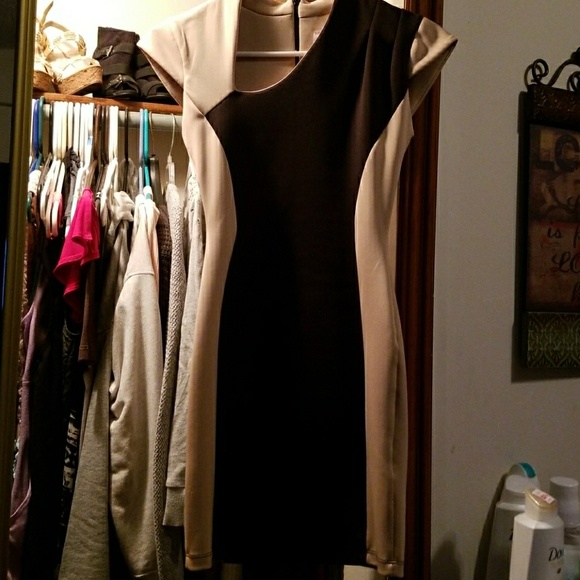 Size small auditions dress - Picture 1 of 1